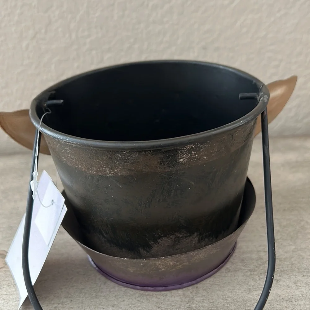 Vintage Inspired Halloween metal baskets/pails set/3